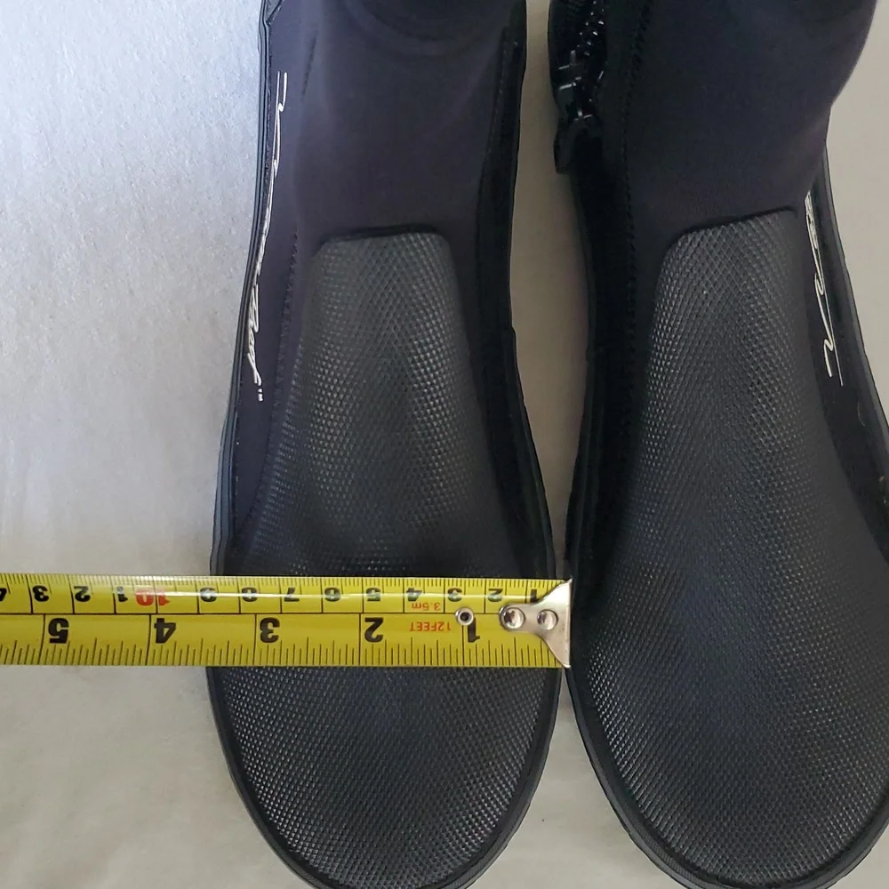 Waterproof Neoprene Scuba Boots. Blk. Large. Men's 11 (See Measurements) NWOT